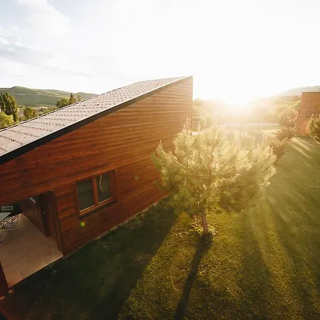 Vall D'ager & Hotel